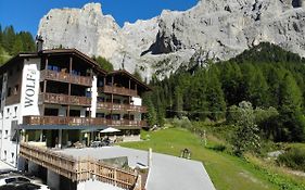 Wolf Selva Di Val Gardena 3*